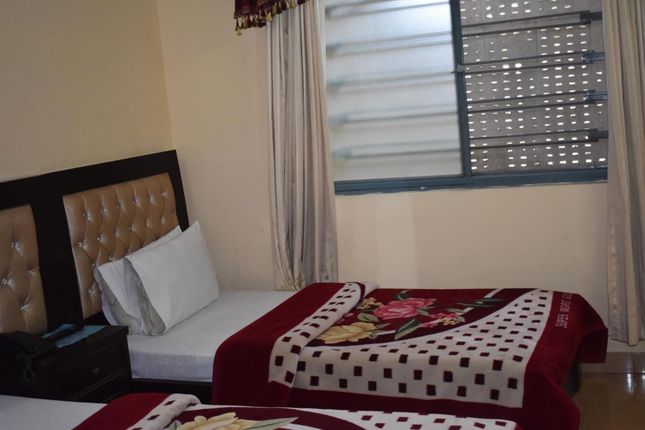 Hotel Sky Inn Rawalpindi Exterior photo